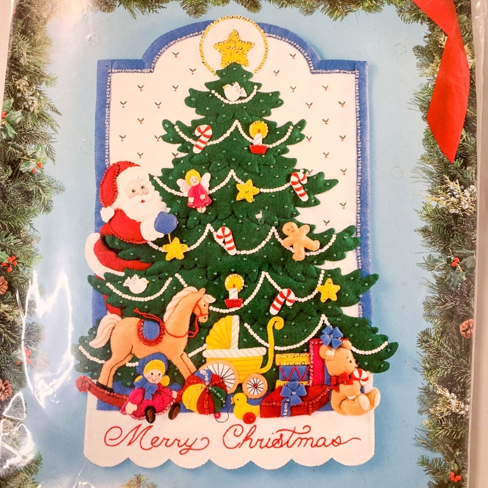 BUCILLA® 'Christmas Tree Banner' Felt Applique Kit - Picture 6 of 8